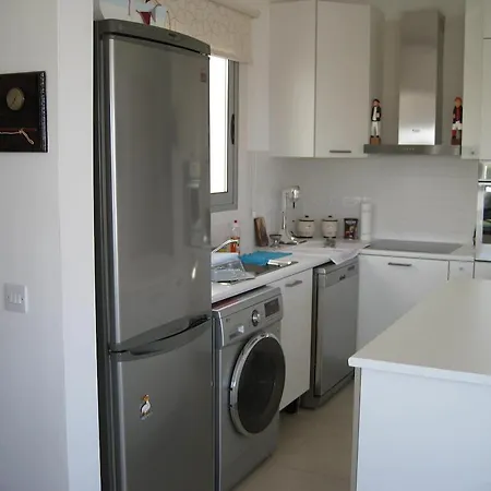 Apartament Trident Protaras