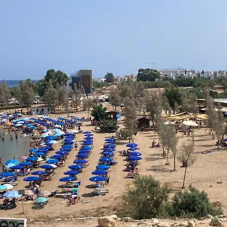 Trident Апартаменты *