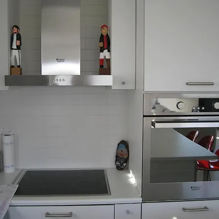 Апартаменты Trident *